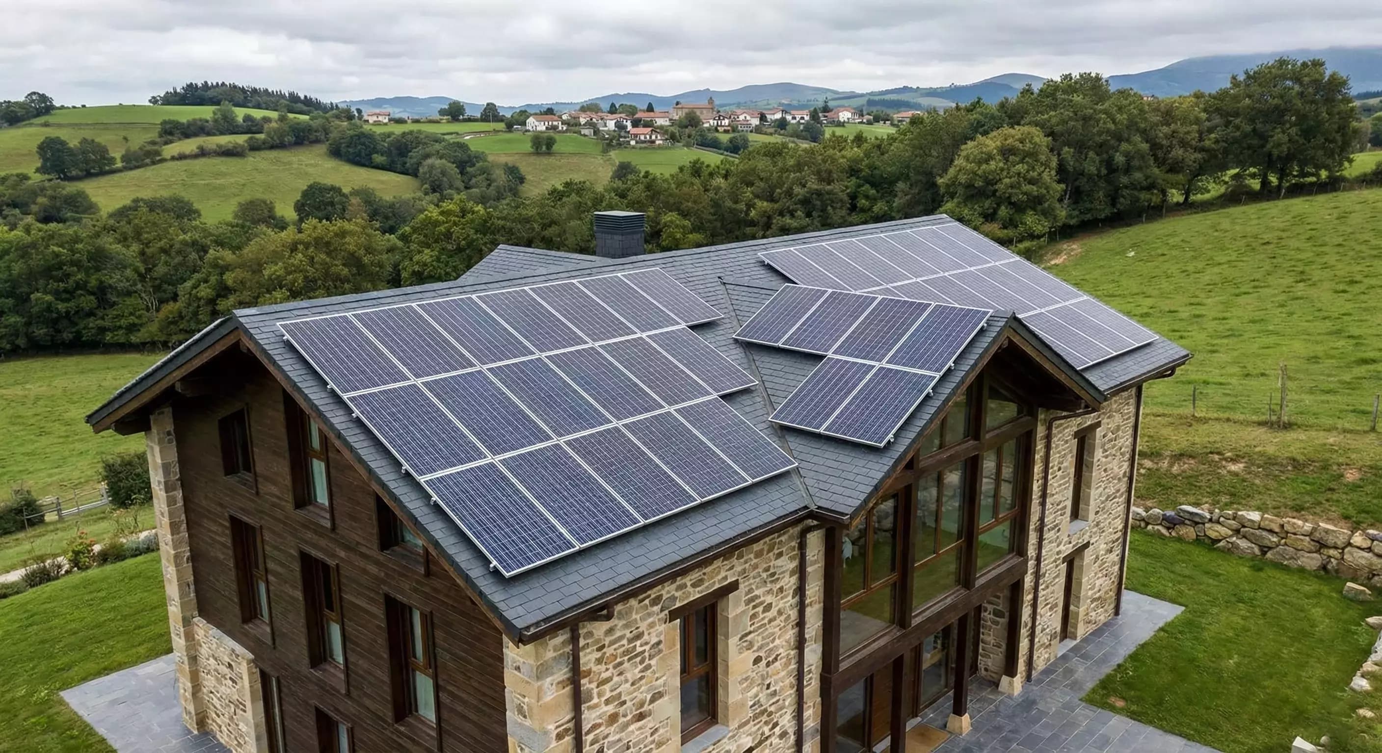 Instalación de paneles solares en vivienda